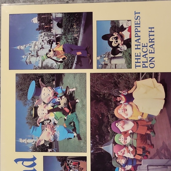 Disneyland Placemat - Picture 4 of 8